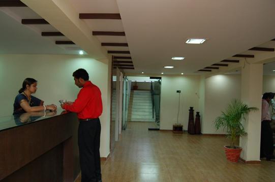 Hotel Royal Regency Bori  Екстериор снимка