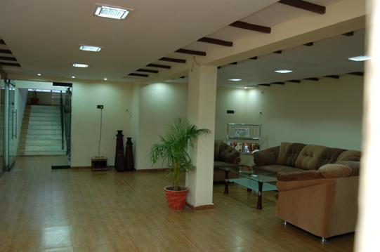 Hotel Royal Regency Bori  Екстериор снимка